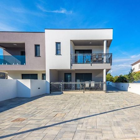 Apartment Spanic 1 Vir Zewnętrze zdjęcie