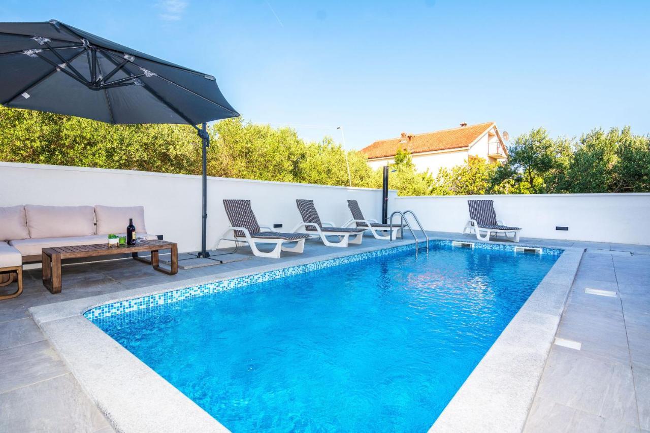 Apartment Spanic 1 Vir Zewnętrze zdjęcie