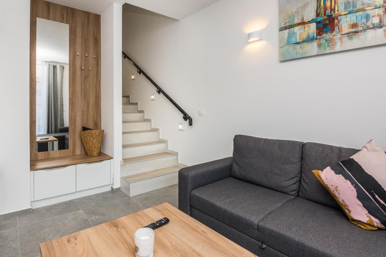 Apartment Spanic 1 Vir Zewnętrze zdjęcie
