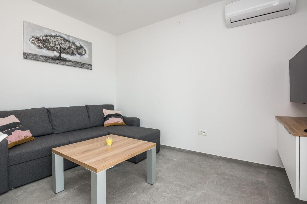 Apartment Spanic 1 Vir Zewnętrze zdjęcie