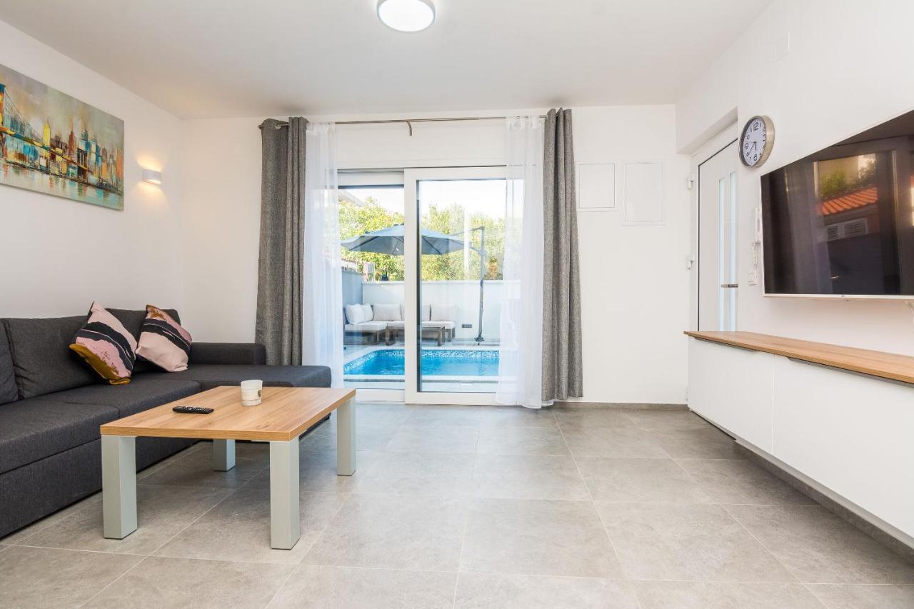 Apartment Spanic 1 Vir Zewnętrze zdjęcie