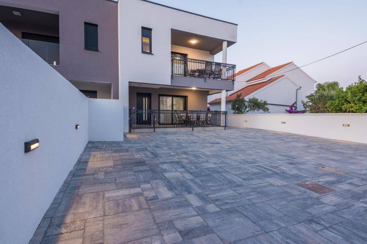 Apartment Spanic 1 Vir Zewnętrze zdjęcie