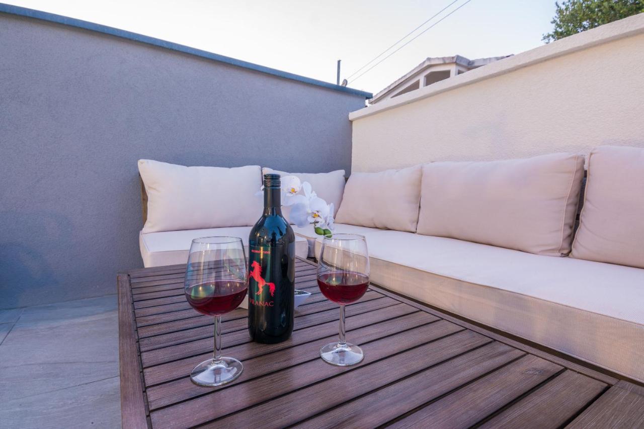Apartment Spanic 1 Vir Zewnętrze zdjęcie